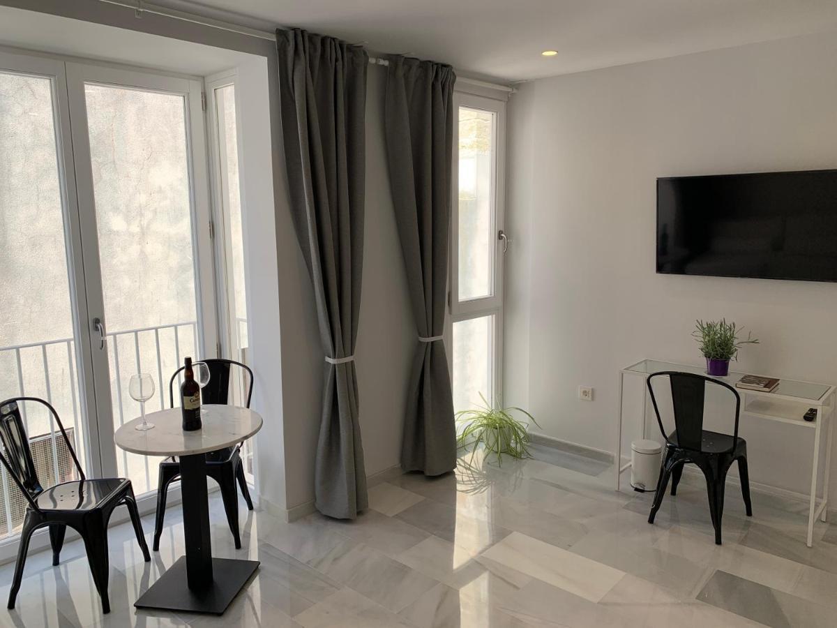 كاديز San Lorenzo Apartamentos Y Suites المظهر الخارجي الصورة